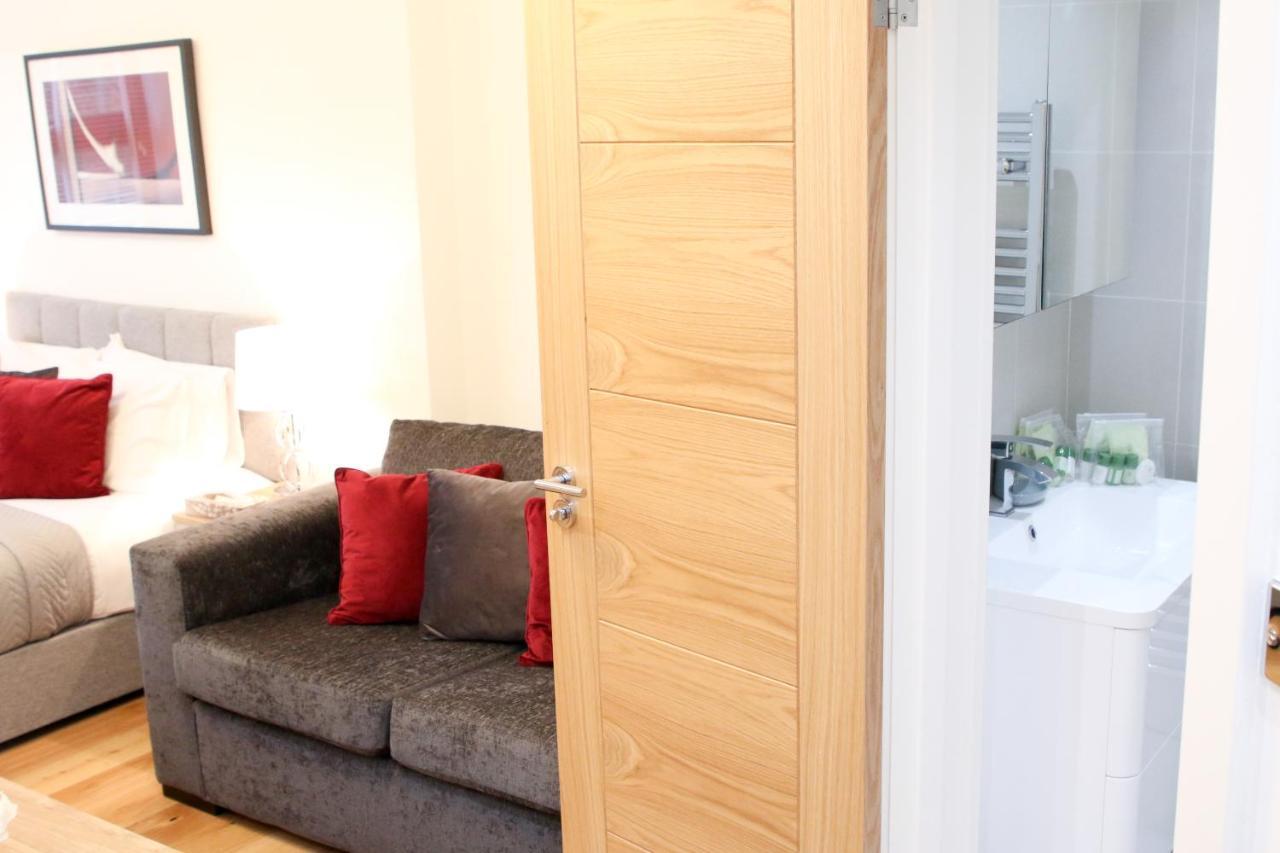 Executive Bright And Airy Studio Apartment In Sydenham Londres Exterior foto